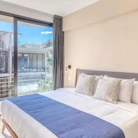 Amena Apartment *