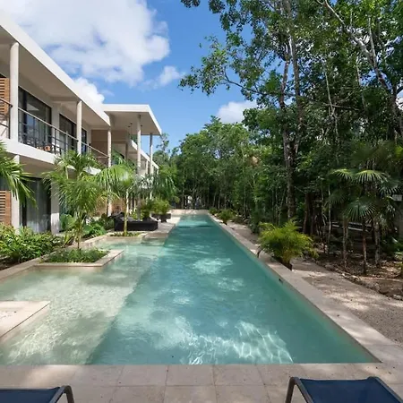 Luxury 3br In A Gated Community Large Pool