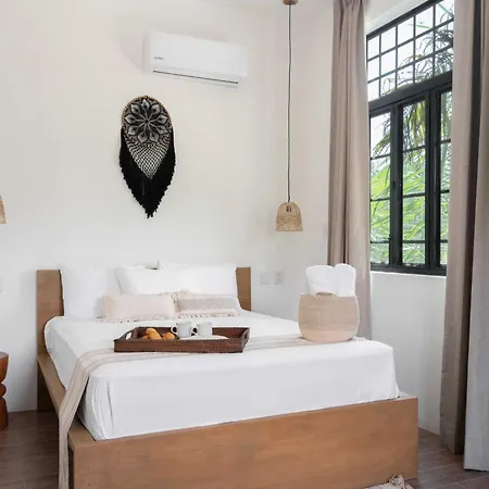 Casa Maxanab *