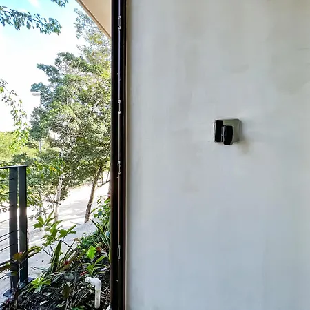 Rooftop Paradise 2br In Gated Community Apartment *
