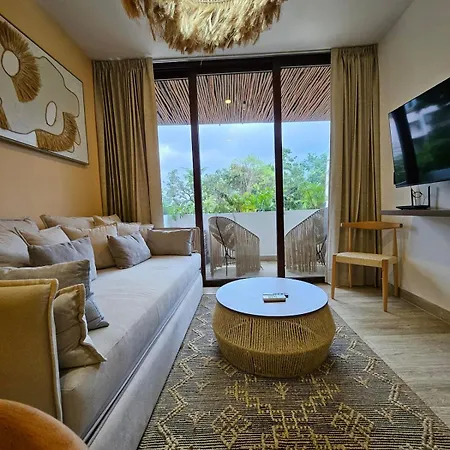 Apartment Luxe Jacuzzi