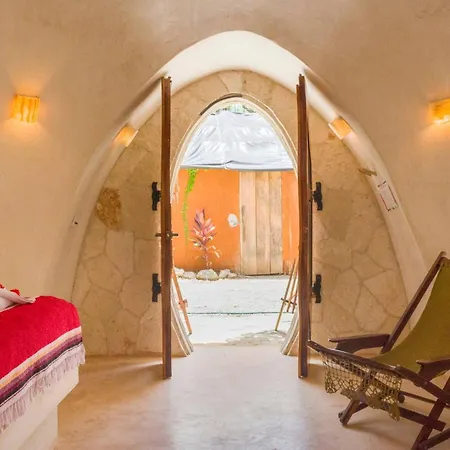 Unique Jungle Dome Ik Lodge Tulum