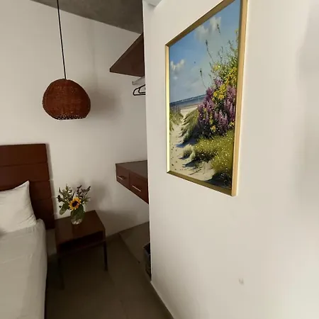 Hotel Zendero