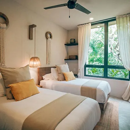 Villa Luxury Jungle Villa-pvt Pool -100mbs- Concierge 8a Tulum