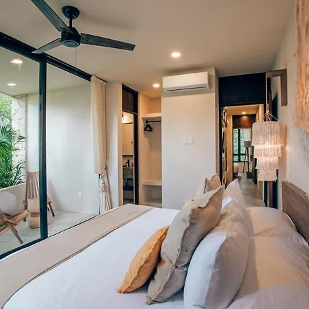 Luxury Jungle Villa-pvt Pool -100mbs- Concierge 8a Villa