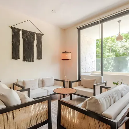 Apartment Rev *