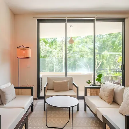 Apartment Rev *