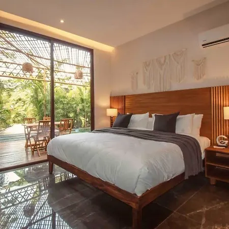 Alberca Privada, Cenote, Casa Baalam Holiday home Tulum