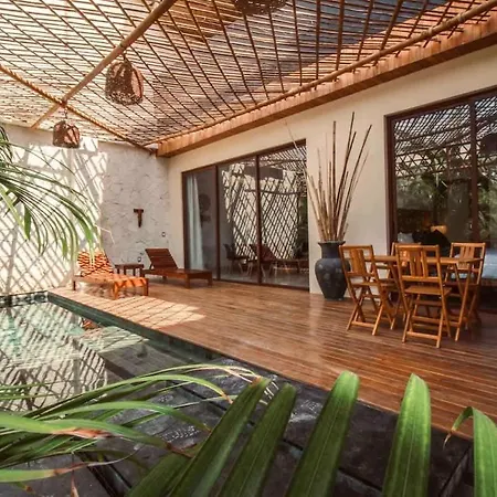 Alberca Privada, Cenote, Casa Baalam *