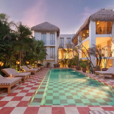 Panamera Hotel