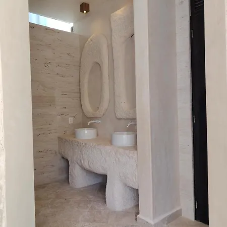 Hotel Azucar Tulum