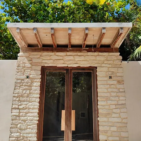 Azucar Hotel 3*