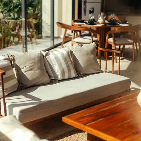 Zentu Loft In With Jacuzzi Apartment *