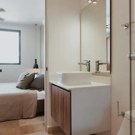 Apartment 2 Beds Gym And Pool