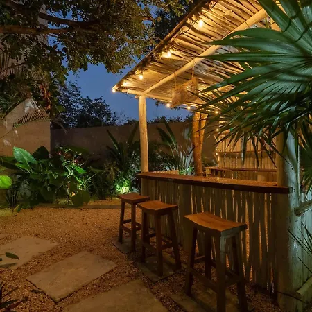 Casa Kefi- Award Winning - Jungle Paradise *