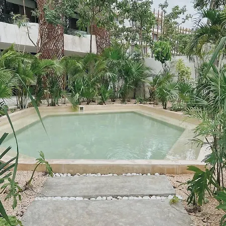 Private Tub And Garden In The Jungle