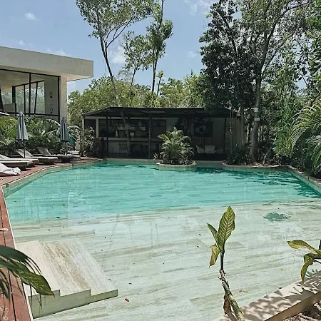 Apartment Private Tub And Garden In The Jungle *