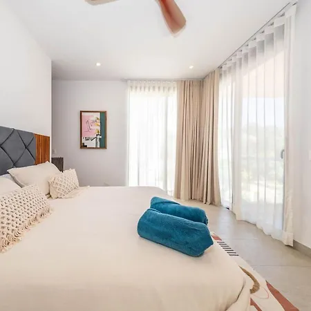 Сasa de vacaciones Casa Mila 4bdr Luxury 24-7 Security *