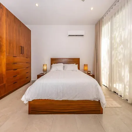 Сasa de vacaciones Casa Mila 4bdr Luxury 24-7 Security *