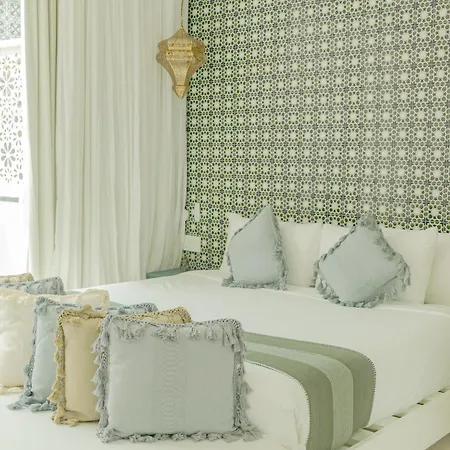 Sana Beachfront Boutique 5*