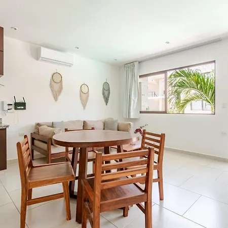 Apartment Luxury Near Beach, Fast Wifi & Pool Tulum