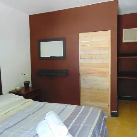 Crucero Bed & Breakfast
