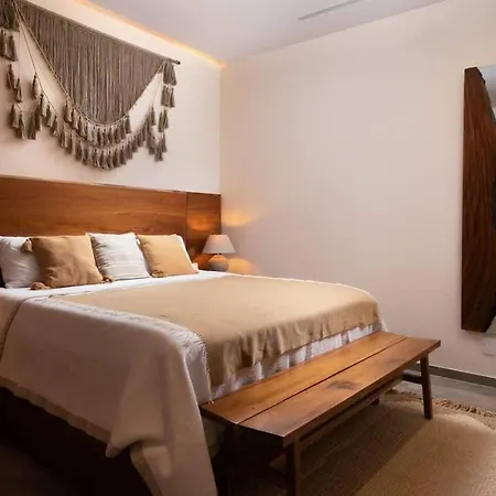 Penthouse De Lujo En Avenida Principal