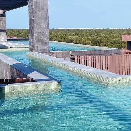 1-bd With Ocean View Rooftop Pool Apartment Tulum