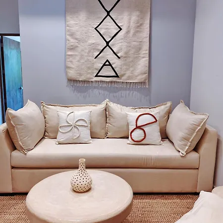 1-bd With Ocean View Rooftop Pool Apartment
