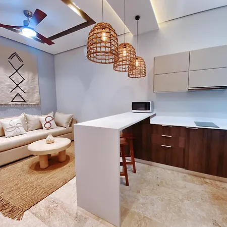 Apartment 1-bd With Ocean View Rooftop Pool