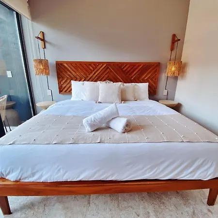 Apartment 1-bd With Ocean View Rooftop Pool *