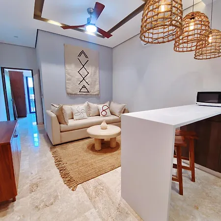 1-bd With Ocean View Rooftop Pool