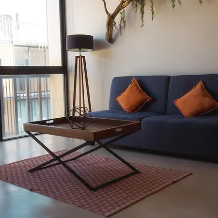 Apartment Great Location, Pool And Gym