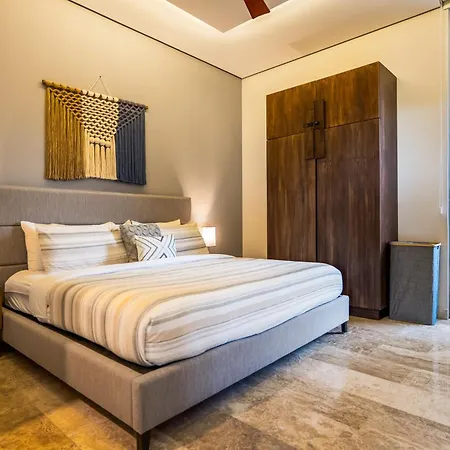Pelican Breeze C301 Apartment Tulum