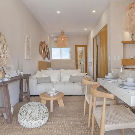 New H With Free Access To Akna Club Apartment *