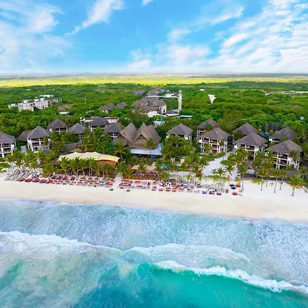 Hotel Mia Beachfront - Ocean View And Club Tulum