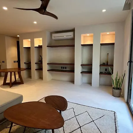 2br Spacious & Stylish
