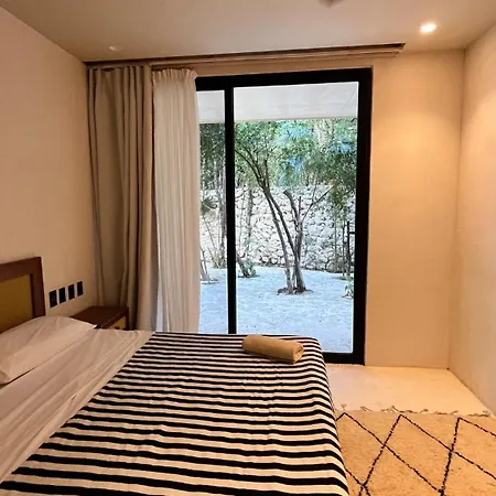 2br Spacious & Stylish *