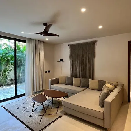 2br Spacious & Stylish Apartment Tulum