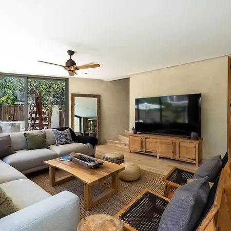 Holiday home Casa Zula - Premium 6br With Pool Pool Table & Concierge Service