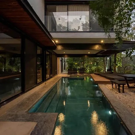 Casa Kefi- Award Winning - Jungle Paradise Holiday home