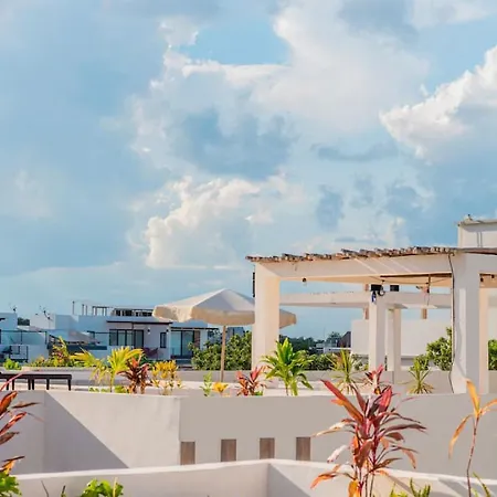 Apartment Spacious In The Paradise Of