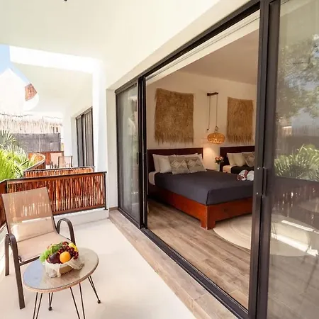 Inn La Veleta - Relax & Recharge - Pool View *