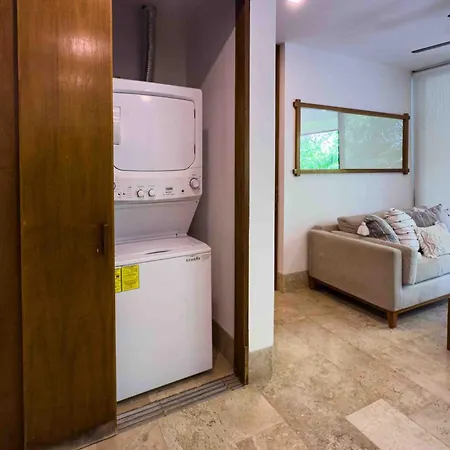 Omara 207 *