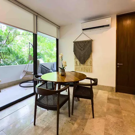 Omara 207 Apartment *
