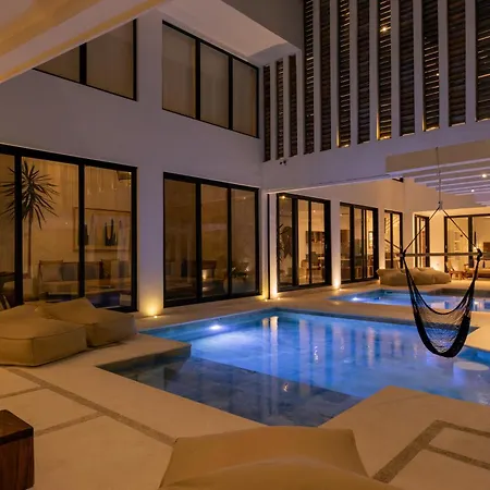 Villa La Coya