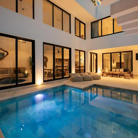 Villa La Coya