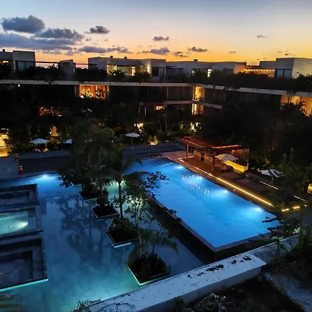 Mistiq Private With Garden Apartment *