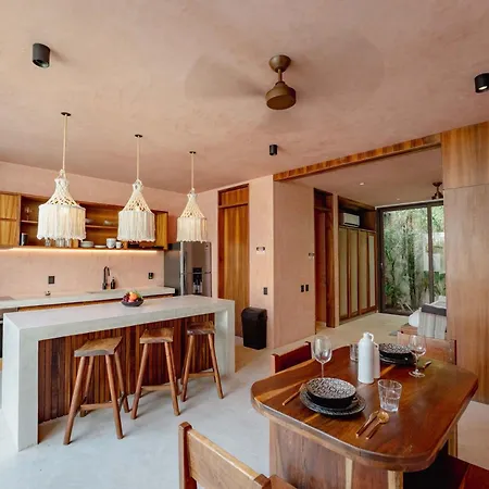 Elegant 2br With 2 Pools & Jungle Views Villa Tulum