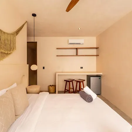 2br With Private Pool & Amenities Villa